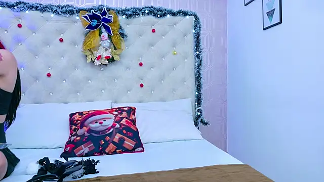 Snapshot of Derieri_D chatting on 2, 12, 2025 Derieri D online show from 2, 12, 2025