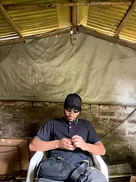 Snapshot of Jestebanano chatting on 7, 11, 2025 Jestebanano online show from 7, 11, 2025