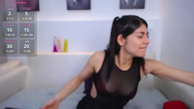 Melodi Roux online show from 24, 9, 2025