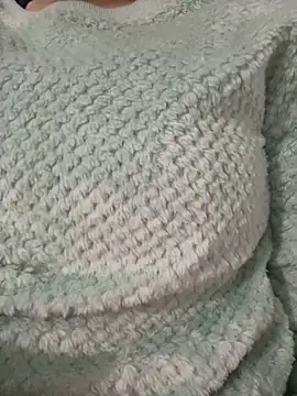 Lina-lolo online show from 2, 2, 2025