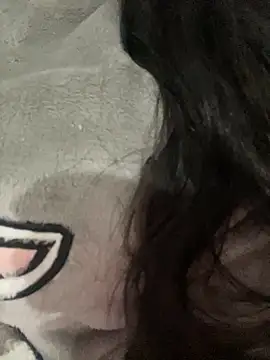 Lina-lolo online show from 9, 3, 2025