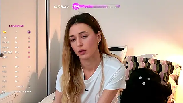 Snapshot of Sophie_Enzo chatting on 4, 2, 2025 Sophie Enzo online show from 4, 2, 2025