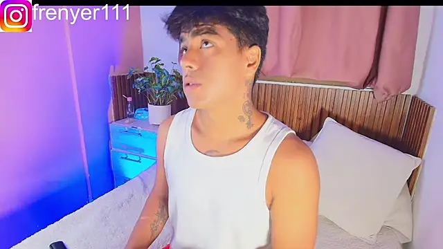 Snapshot of kiing_azahell chatting on 18, 4, 2026 kiing azahell online show from 18, 4, 2026