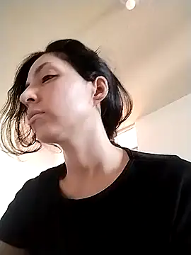 Snapshot of mielikki001 chatting on 13, 12, 2024 mielikki001 online show from 13, 12, 2024