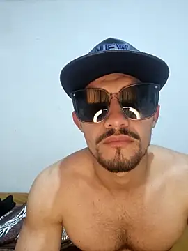 Snapshot of coqueto1210 chatting on 15, 9, 2025 coqueto1210 online show from 15, 9, 2025