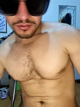 Snapshot of coqueto1210 chatting on 15, 11, 2025 coqueto1210 online show from 15, 11, 2025