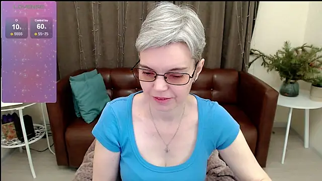 Cutie Erikaa1 online show from 17, 1, 2025