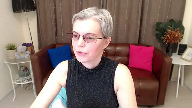 Cutie Erikaa1 online show from 26, 2, 2025