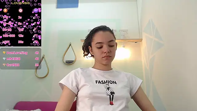 Mia-kalinfa online show from 18, 1, 2025