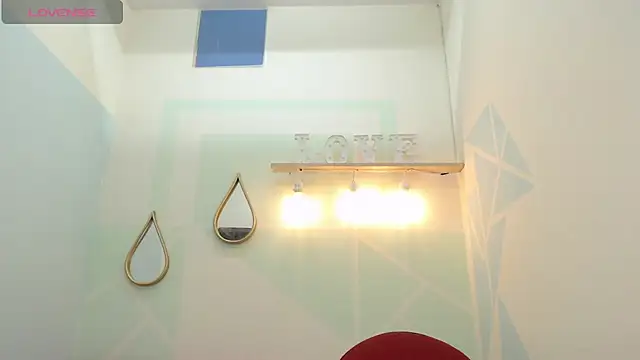 Mia-kalinfa online show from 1, 2, 2025