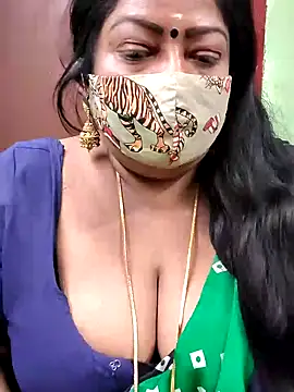 Snapshot of maniisha chatting on 22, 12, 2024 maniisha online show from 22, 12, 2024