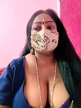 Snapshot of maniisha chatting on 8, 1, 2025 maniisha online show from 8, 1, 2025