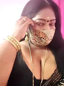 Snapshot of maniisha chatting on 3, 2, 2025 maniisha online show from 3, 2, 2025