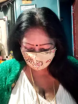 Snapshot of maniisha chatting on 7, 4, 2026 maniisha online show from 7, 4, 2026