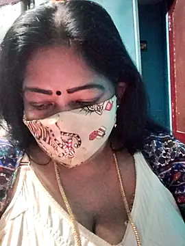 Snapshot of maniisha chatting on 11, 4, 2026 maniisha online show from 11, 4, 2026