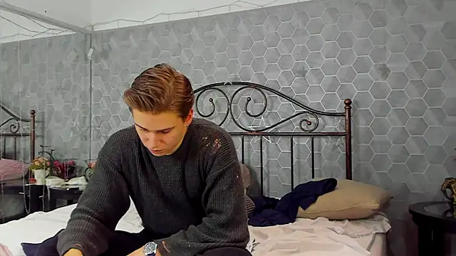 Snapshot of Marcus_Swampov chatting on 19, 12, 2024 Marcus Swampov online show from 19, 12, 2024