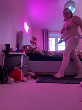 Tallulah-mae-xoxox online show from 8, 2, 2025