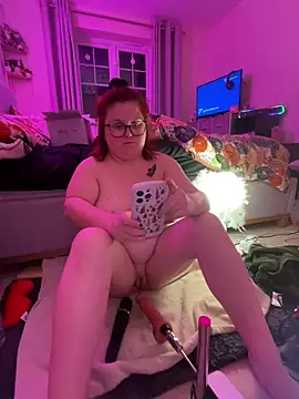 Tallulah-mae-xoxox online show from 16, 2, 2025