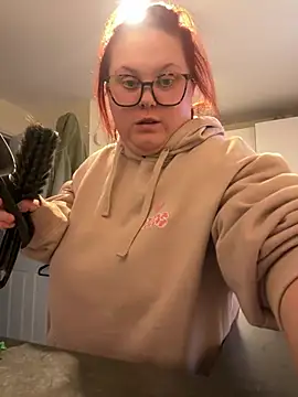 Tallulah-mae-xoxox online show from 18, 2, 2025