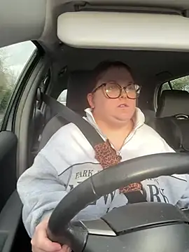 Tallulah-mae-xoxox online show from 22, 2, 2025