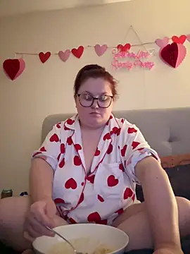 Tallulah-mae-xoxox online show from 25, 2, 2025