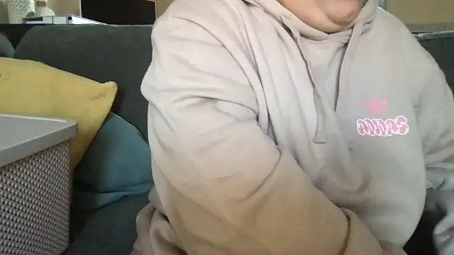 Tallulah-mae-xoxox online show from 5, 3, 2025