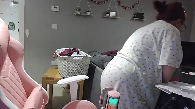 Tallulah-mae-xoxox online show from 22, 3, 2025