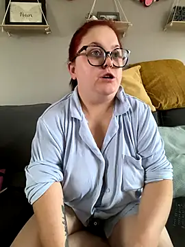 Tallulah-mae-xoxox online show from 13, 9, 2025