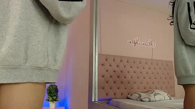 Snapshot of alice_sofia chatting on 9, 1, 2026 alice sofia online show from 9, 1, 2026