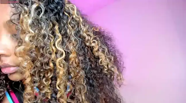 Triipsy online show from 14, 2, 2025