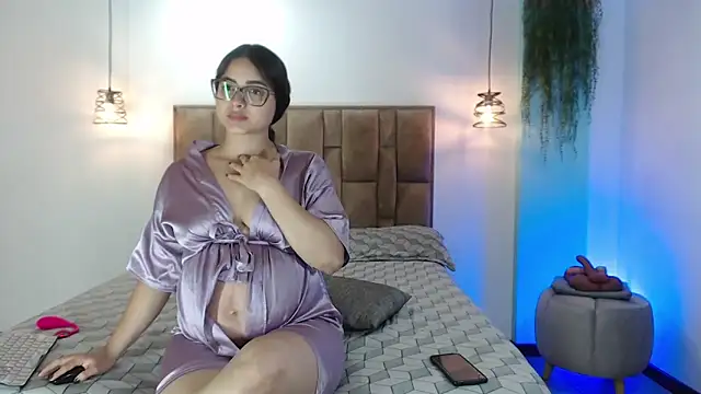 Snapshot of aleejhandraa chatting on 17, 1, 2026 aleejhandraa online show from 17, 1, 2026