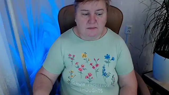 Snapshot of Limonka-Fire chatting on 2, 1, 2025 Limonka-Fire online show from 2, 1, 2025