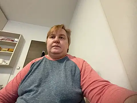 Snapshot of Limonka-Fire chatting on 12, 2, 2025 Limonka-Fire online show from 12, 2, 2025