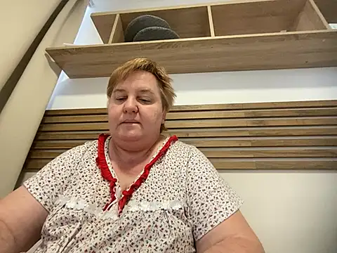 Snapshot of Limonka-Fire chatting on 15, 2, 2025 Limonka-Fire online show from 15, 2, 2025