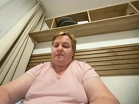 Snapshot of Limonka-Fire chatting on 16, 2, 2025 Limonka-Fire online show from 16, 2, 2025