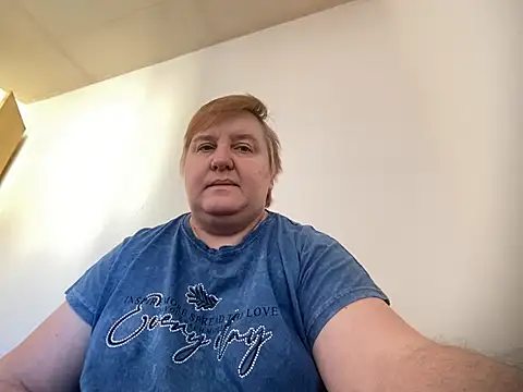 Snapshot of Limonka-Fire chatting on 19, 2, 2025 Limonka-Fire online show from 19, 2, 2025