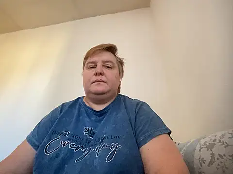 Snapshot of Limonka-Fire chatting on 19, 2, 2025 Limonka-Fire online show from 19, 2, 2025