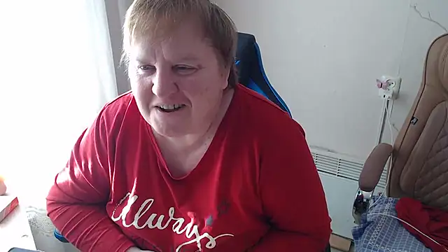 Snapshot of Limonka-Fire chatting on 10, 2, 2026 Limonka-Fire online show from 10, 2, 2026