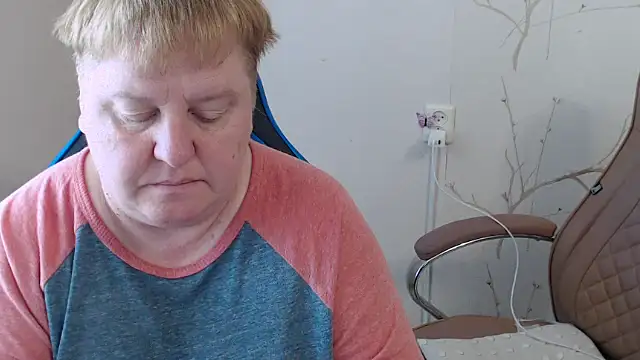 Snapshot of Limonka-Fire chatting on 16, 6, 2026 Limonka-Fire online show from 16, 6, 2026