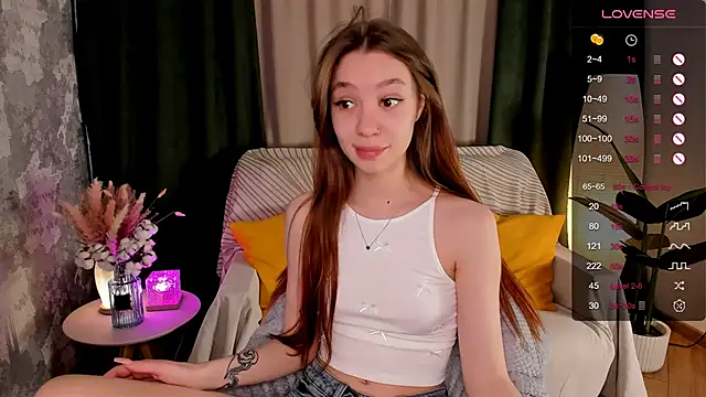 MilliBrown  online show from 18, 4, 2026