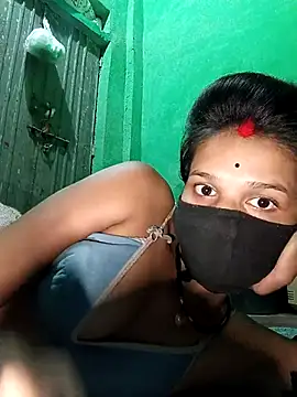 Hoty girl 143 online show from 24, 11, 2025