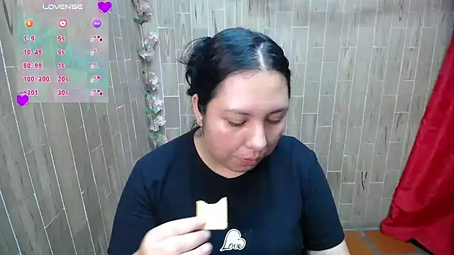 Snapshot of solyeria chatting on 9, 2, 2026 solyeria online show from 9, 2, 2026