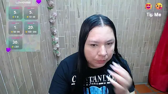 Snapshot of solyeria chatting on 5, 3, 2026 solyeria online show from 5, 3, 2026