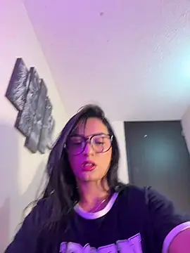 missycanoo online show from 3, 12, 2025