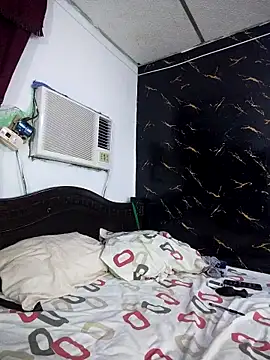 Snapshot of CRISTHIAN_GREY01 chatting on 18, 3, 2026 CRISTHIAN GREY01 online show from 18, 3, 2026