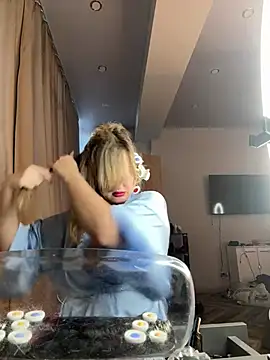 Snapshot of LanaShockk chatting on 10, 1, 2025 LanaShockk online show from 10, 1, 2025