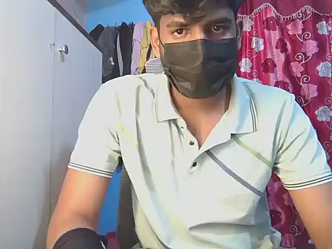 KissesBoyAD online show from 25, 2, 2026