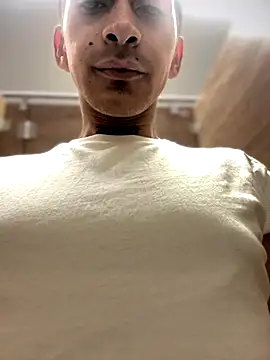 Snapshot of hotexoticbrunettes_24cm chatting on 5, 11, 2025 hotexoticbrunettes 24cm online show from 5, 11, 2025