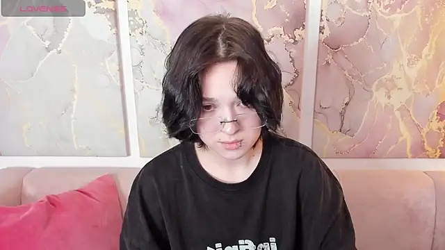 Snapshot of fiamoory chatting on 9, 4, 2026 fiamoory online show from 9, 4, 2026