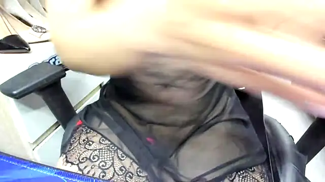 Snapshot of Hotqueensex chatting on 13, 1, 2026 Hotqueensex online show from 13, 1, 2026